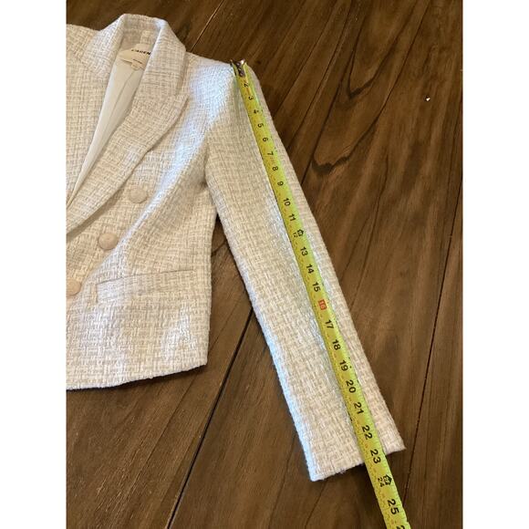L'AGENCE Brooke Double Brested Crop boucle Blazer in ivory ecru tweed style 0 - Picture 8 of 13